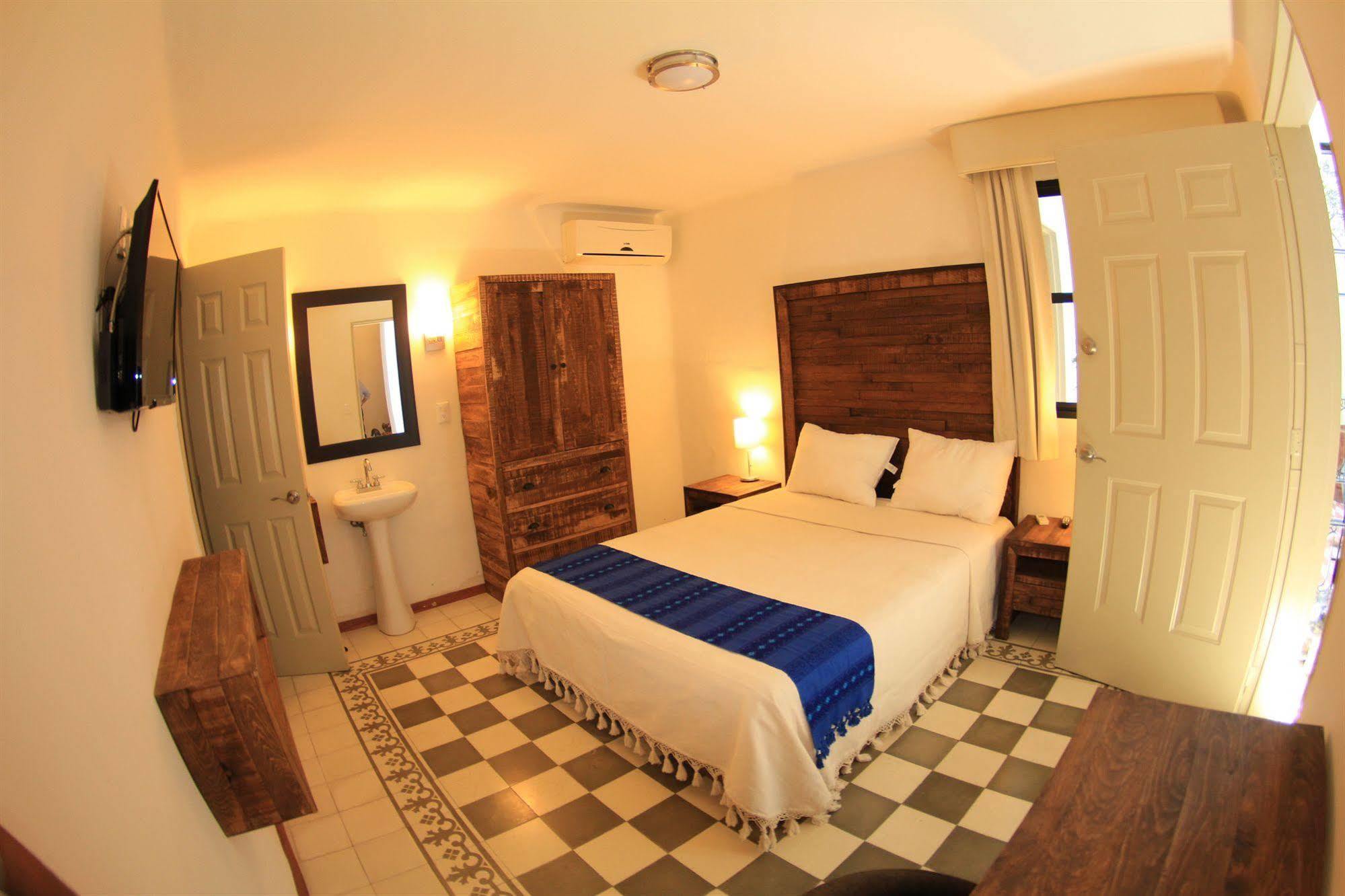 La Fe Hotel And Arts Гвадалахара Экстерьер фото
